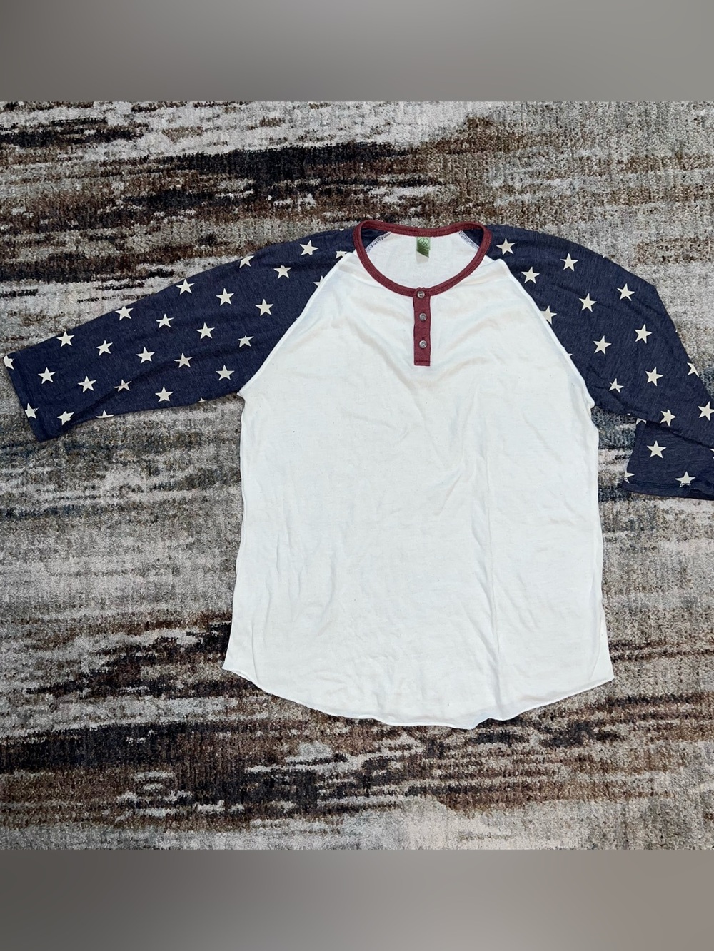 Starred Sleeve Baseball Henley Tee size XL
